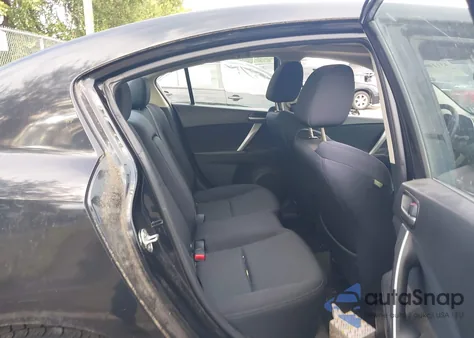 2011 Mazda Mazda3 S Sport from USA, damaged, VIN JM1BL1U65B1408351